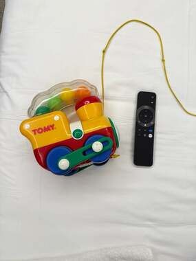 Vintage 1990 TOMY Big Fun Chuffa Puffa Pop-Up Balls Pull Along Train Toy